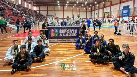 Jiu-Jitsu de Vacaria conquista troféu de Equipe Campeã Kids