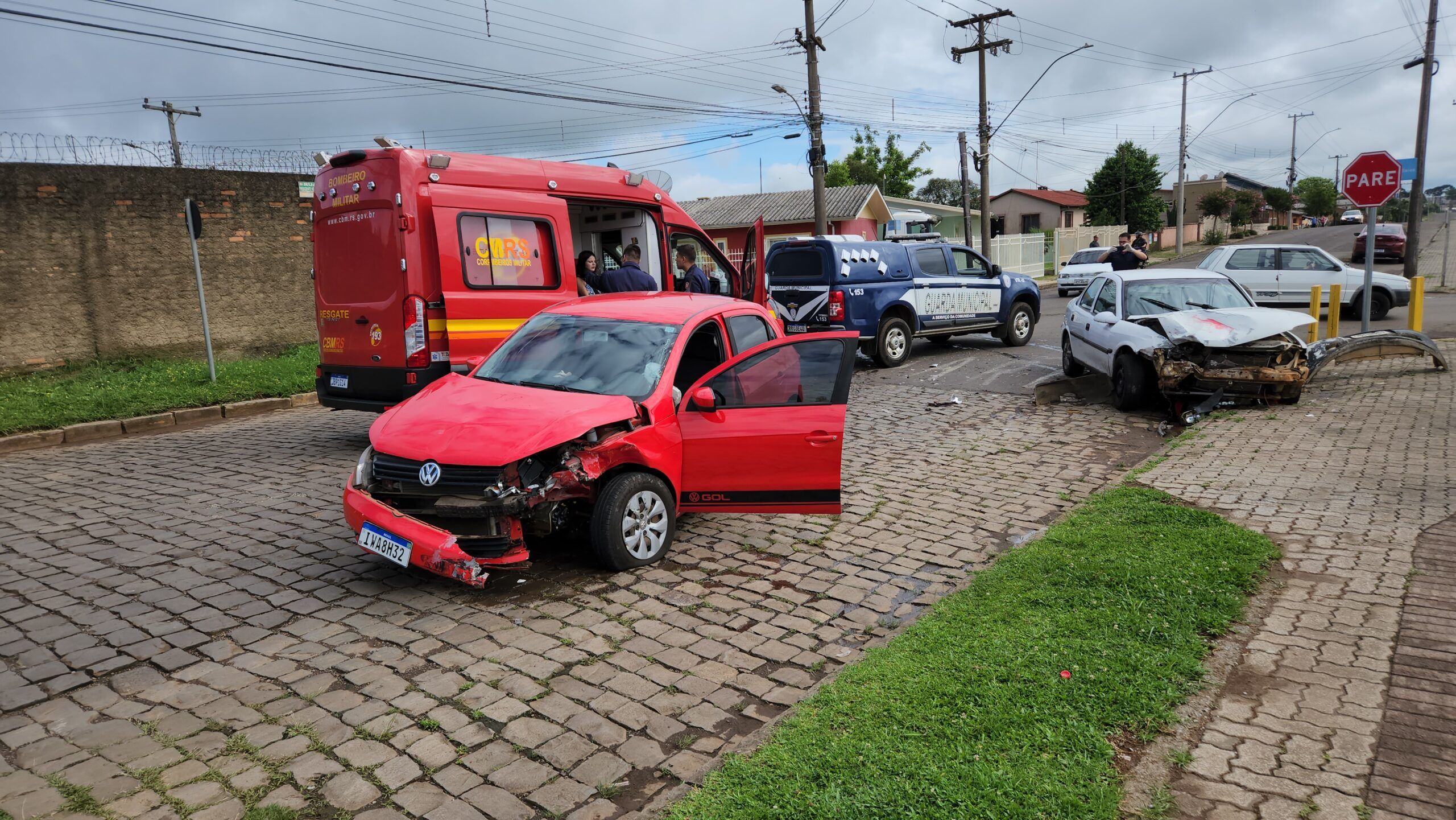 Ousadia: tele-entrega para o presídio em Vacaria termina em acidente, prisão e fuga