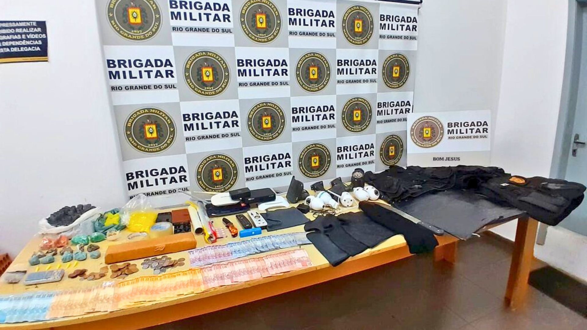 Brigada Militar não para de prender distribuidores de 40 gramas de maconha