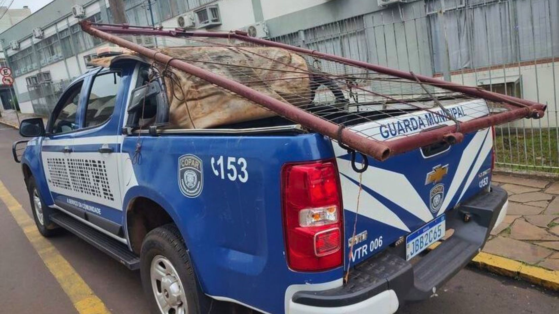 Dois homens são presos por roubo de portão em Vacaria