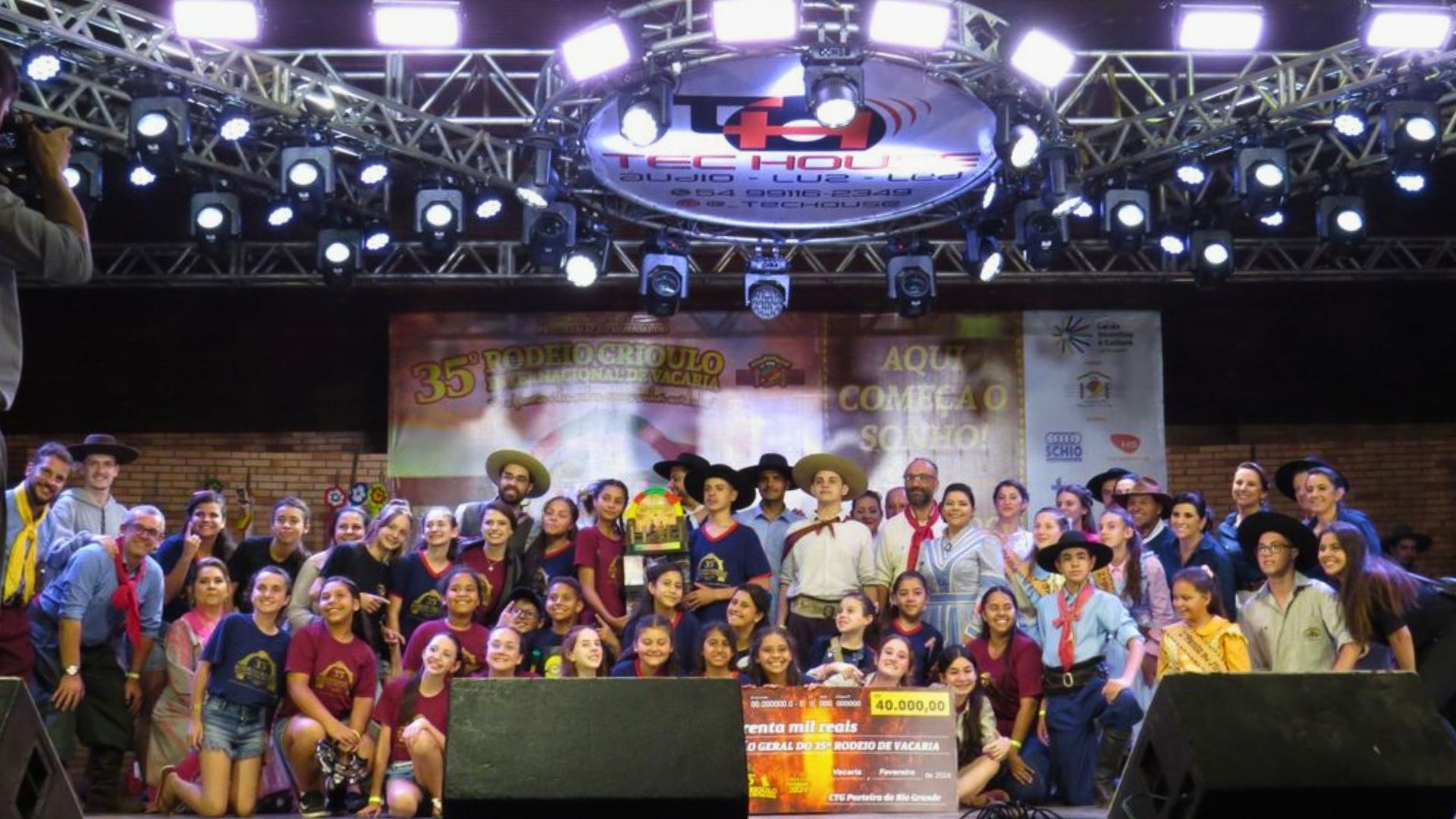 CTG Porteira Do Rio Grande &eacute; o Campe&atilde;o Geral do Rodeio