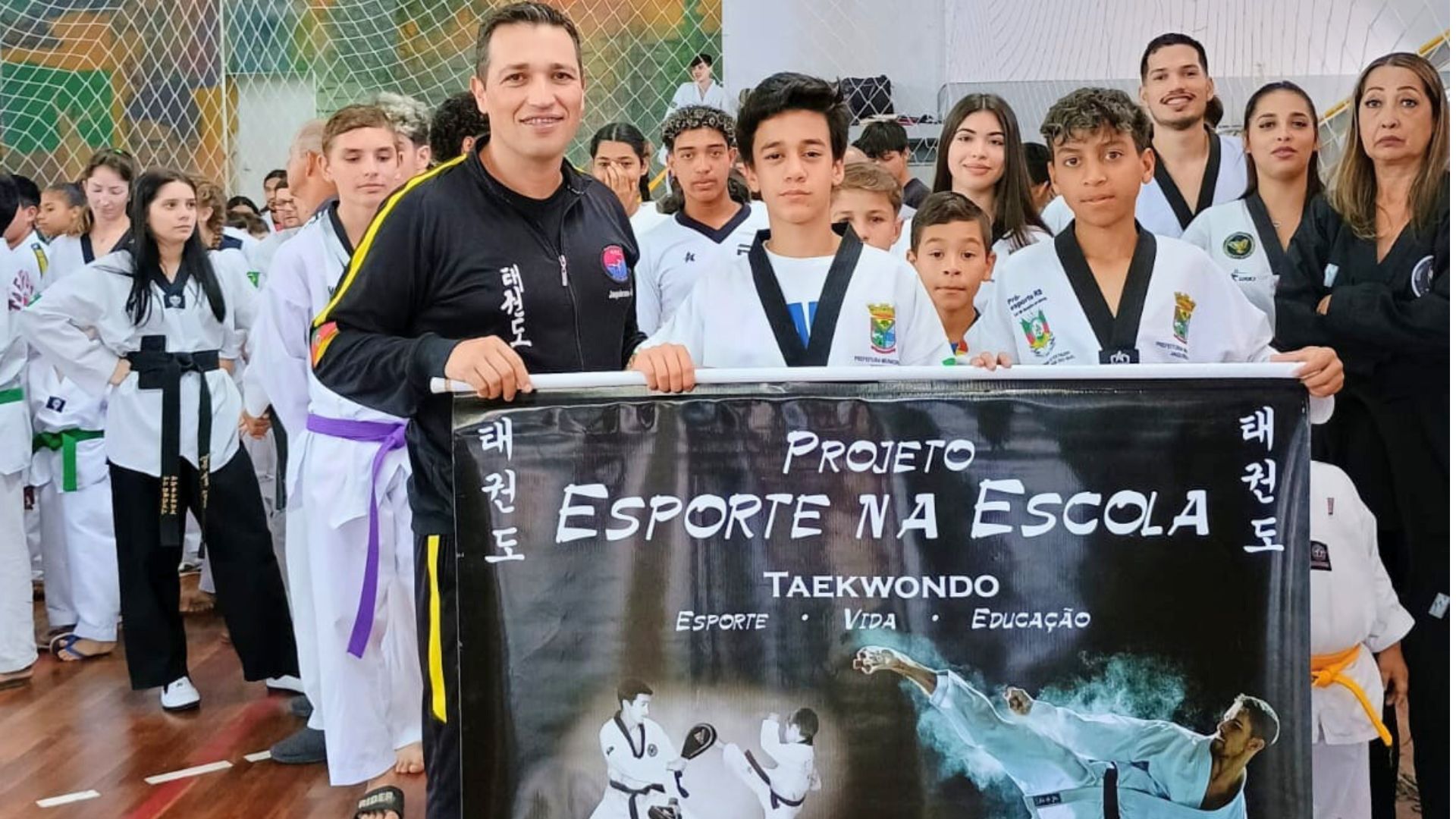 Atletas de Taekwondo de Jaquirana Brilham no Torneio Garras