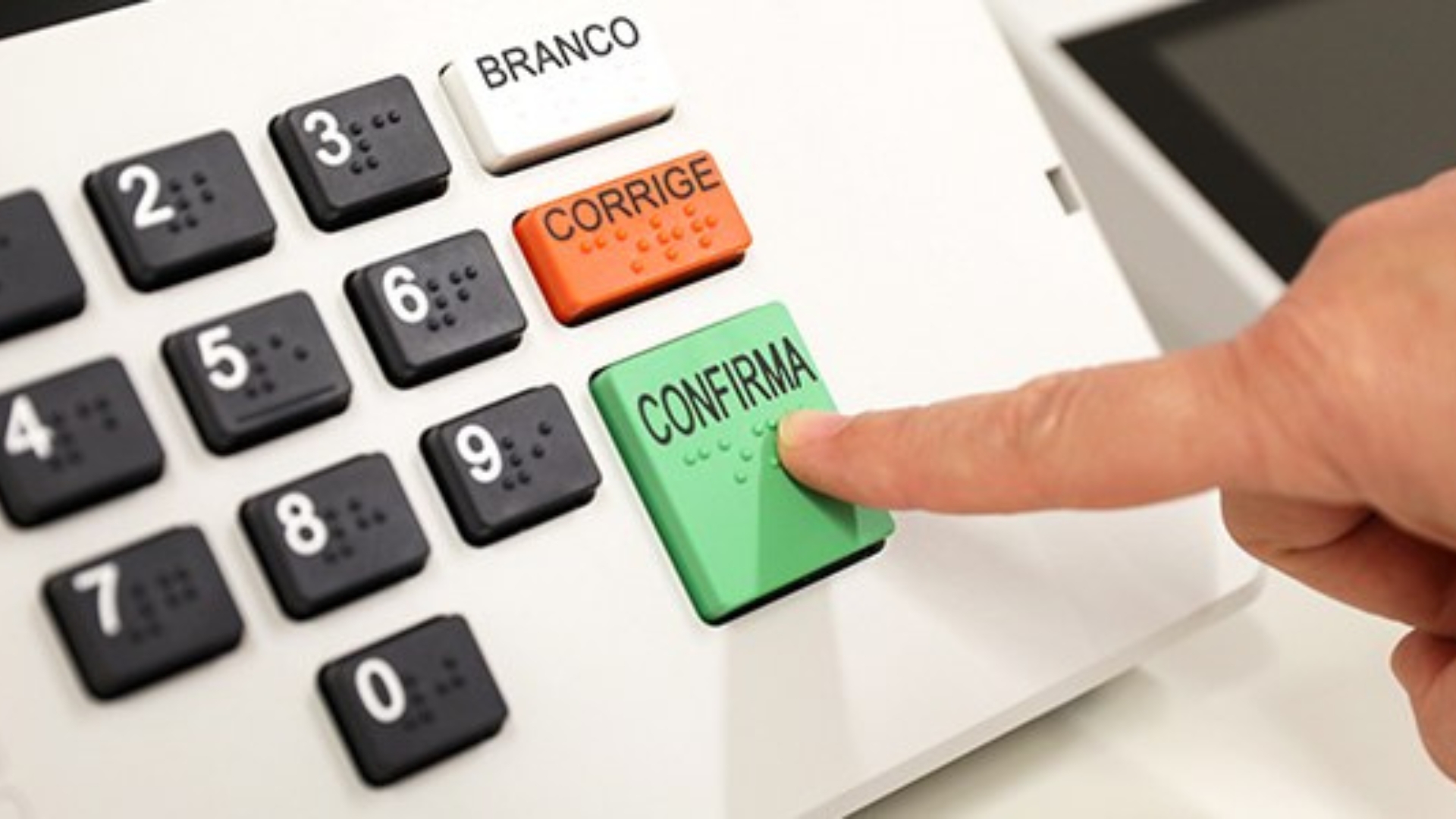 TSE Alerta: Eleitores t&ecirc;m at&eacute; 8 de maio para regularizar t&iacute;tulo