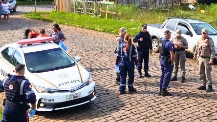 Brigada Militar monitora policiais que realizaram o primeiro socorro.
