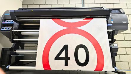 CSG&nbsp;abre f&aacute;brica de placas para reposi&ccedil;&atilde;o de sinaliza&ccedil;&otilde;es