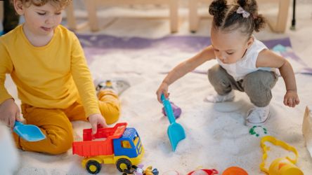 Dia das Crian&ccedil;as deve movimentar R$ 9,35 bi em 2024