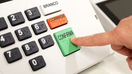 TSE Alerta: Eleitores t&ecirc;m at&eacute; 8 de maio para regularizar t&iacute;tulo